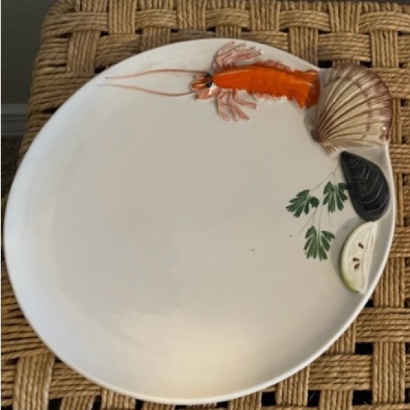Tre Art Other - TreArt. Seafood Design Dinner Plate. NWOT. Made in Italy. Numbered.